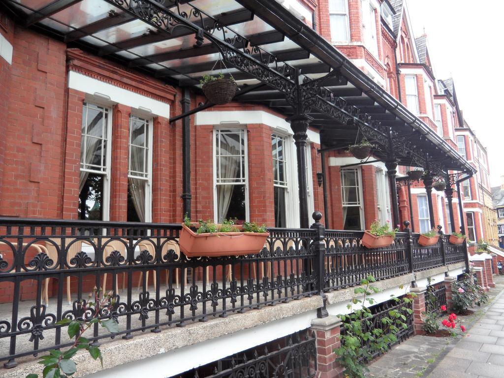 Glen Usk Hotel Llandrindod Wells Luaran gambar